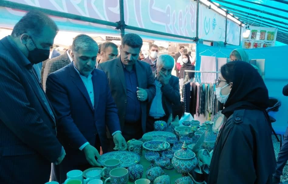 افتتاح نوروزگاه و نمایشگاه صنایع‌دستی در قائم‌شهر